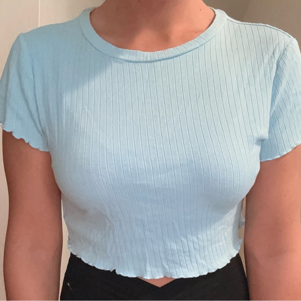 SHEIN Light Blue Ribbed Crop Top